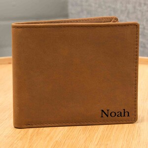 Herren Leder Brieftasche Geschenk Personalisierte Brieftasche mit Namen oder Initialen Geschenk für Ihn Namensbrieftasche Benutzerdefinierte zweifache mit Monogramm Brieftasche Geschenke für Männer