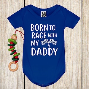 Racing Baby Bodysuit, geboren um mit Papa zu fahren, Renntag, Motocross, Dirt Bike, lustige Babykleidung, süßes Baby Outfit, Babymitteilung, Geschenk