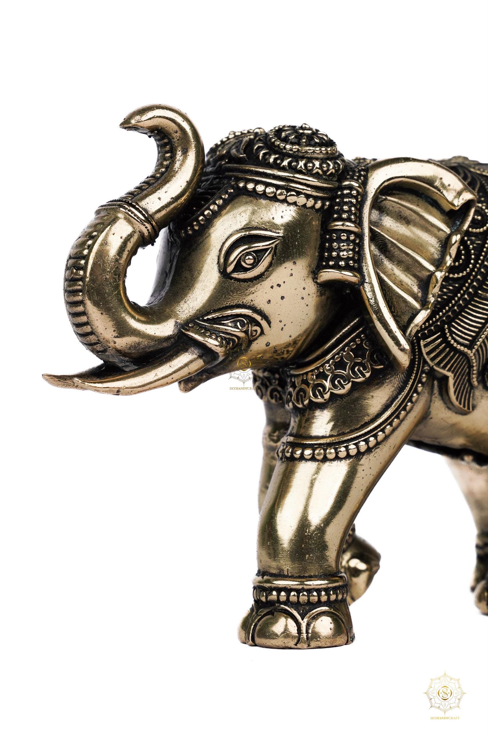 真鍮の象の像：手作りのインド美術、ヴァーストゥの室内装飾 - Etsy 日本