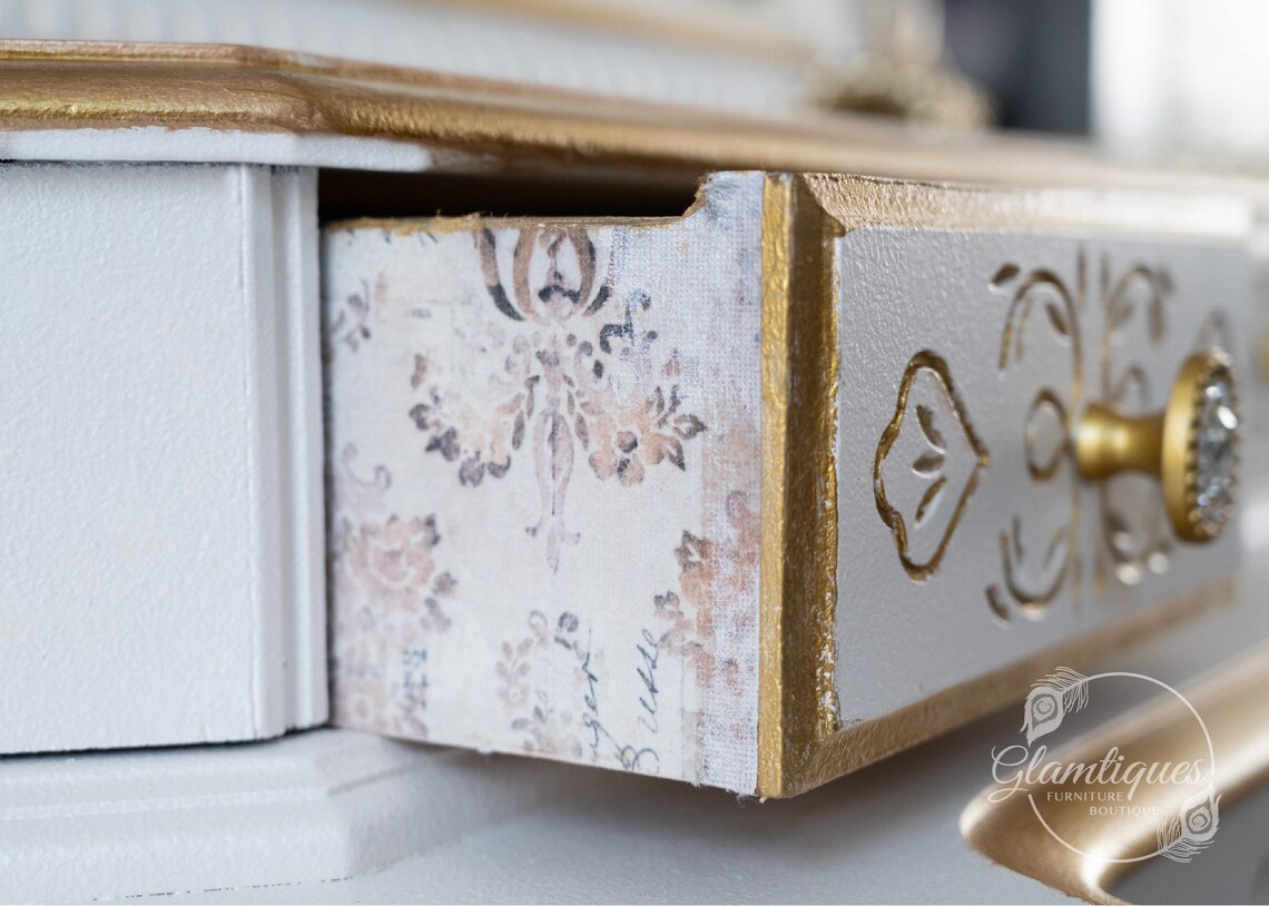 SOLD Vintage White Vanity/hollywood GLAM Etsy