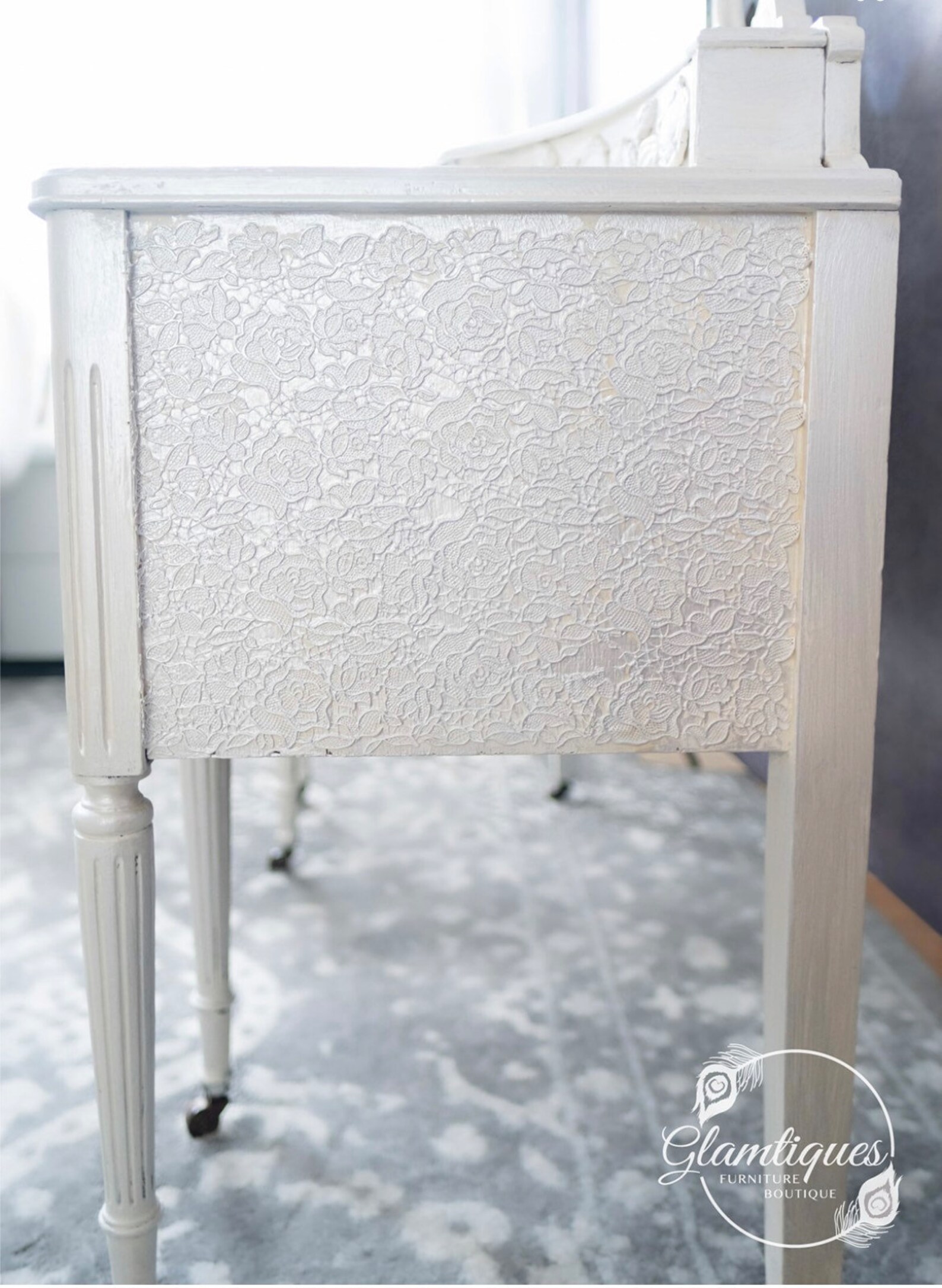 Sold/custom Vintage White Vanity Queen Pristine/ SOLD Etsy