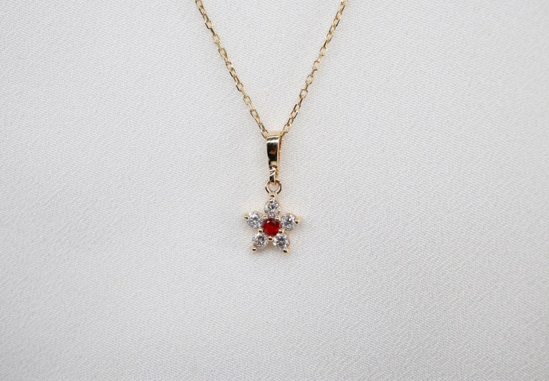 Daisy Ruby Gold Necklace Diamond Ruby Flower Pendant Etsy