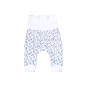 Organic baby pants white with delicate pattern