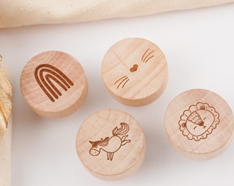 Wooden furniture handle I Furniture knob I Wooden knob I Personalized handles I Changing table I Animal motifs I Flower motifs I Boho