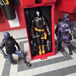 B.A.T. Crate/Large Weapons Ammo Dump Crate 1:12 Classified Scale - 3d printed