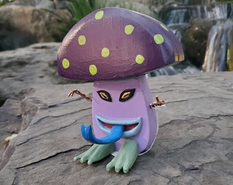 Mushroom Meany - Sarah - Scultura di fungo in legno stravagante