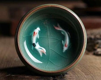 Taza de té japonesa de cerámica Koi Fish [hecha a mano] - 4 diseños -