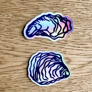 Duo de Stickers Holographiques Huîtres Plate & Creuse – Autocollants Marins Brillants pour Ordinateur, Carnet, Déco