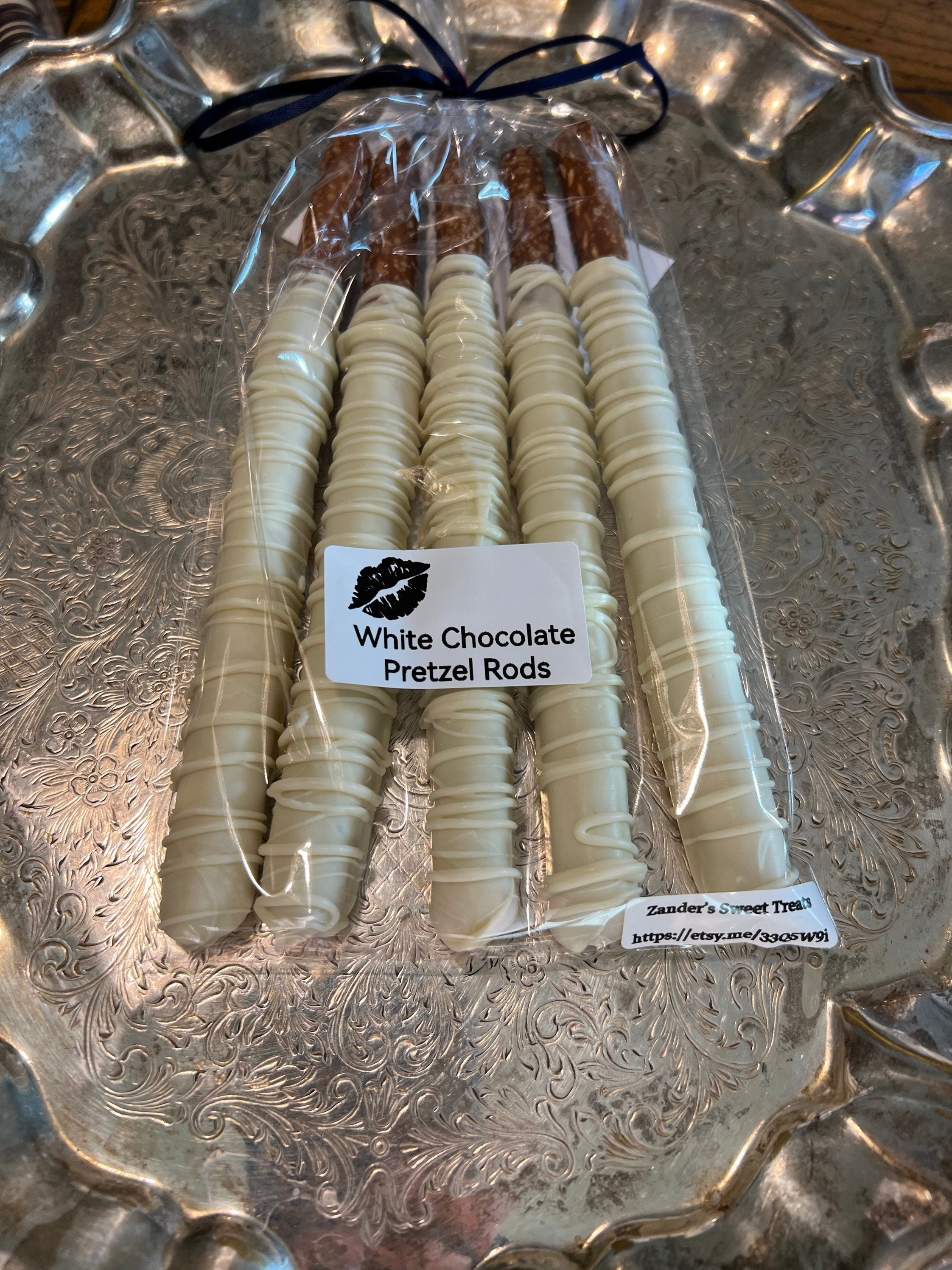 Chocolate covered pretzel rods