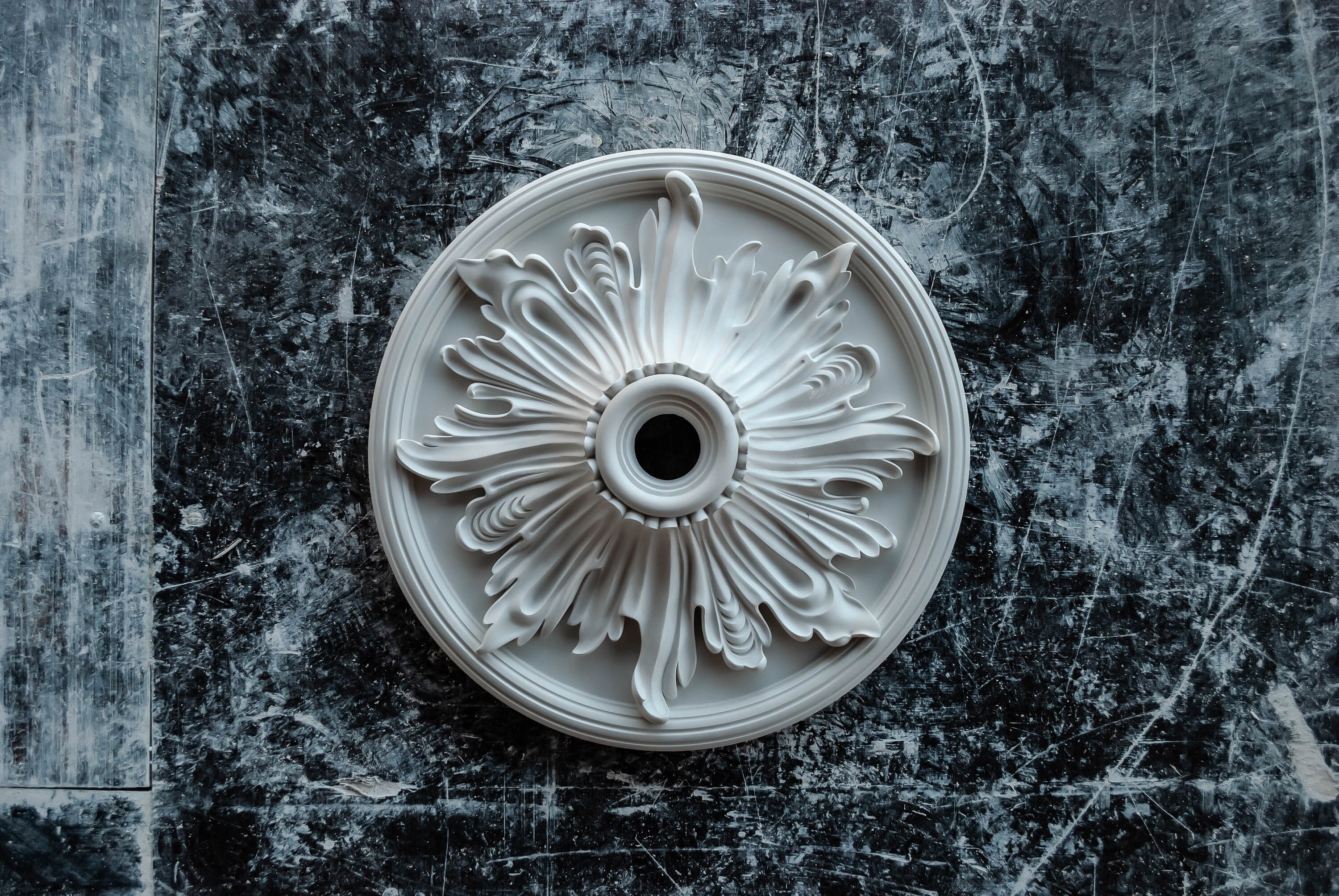 Split Ceiling Medallions - European Style Gypsum Carved Design For Light Fixtures & Fans