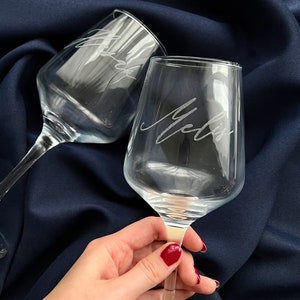 Personalized wine glass with engraving | Christmas gift & Secret Santa gift | Individually personalized