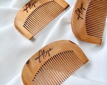 Personalized wooden comb with engraving – gift for a newborn | baby present | small gift for visitors | birth comb