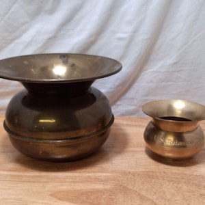 us tobacco co spittoon Vintage Brass Spittoon, 10-inch Spittoon, Chewing Tobacco Advertisement, 10" With Weighted Bottom, Cut-plug Advertisement The National Spittoon" for Dickens's