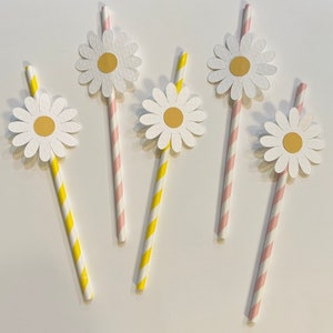 Daisy paper straws, Daisy party theme paper straws, Groovy theme party straws