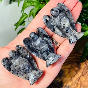 Labradorite Crystal ANGEL Carving | Blue Silver Flash | Crystal Healing | Spiritual Healing | Meditation | Gift