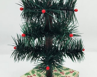 9&quot; Miniature Feather Tree - Hunter Green Stiff Feathers - 3 rows - Paper Mache Holiday Paper Base - Red Berries