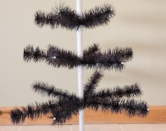 24&quot; Feather Tree - Black Stiff Feathers - 4 rows - Wood Decoupaged Base - Pearl Berries