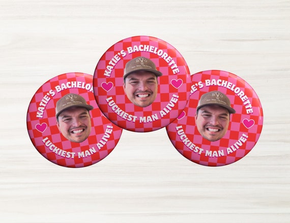 Drunk In Love Bachelorette, Bachelorette Buttons, Disco Bachelorette, Bachelorette Party Pins, Bachelorette Groom Head Button