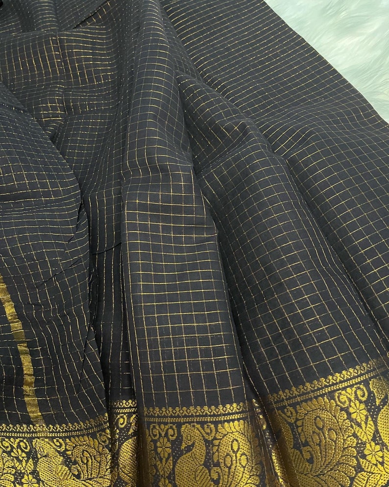 Alluring Black Handloom Madurai Sungudi pure cotton saree with gold zari Jari kattam sungudi saree Indian sari ethnic wear Festive saree image 7