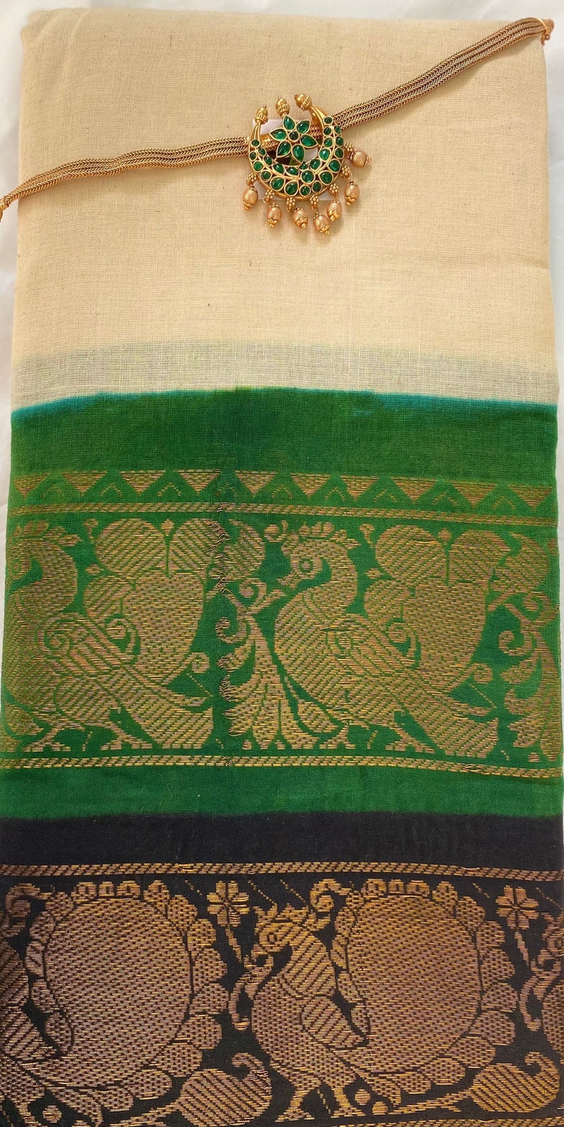 Pure Handloom Madurai Sungudi Cotton Double Border Saree in Cream Body w/Green & Black Gold Zari BorderFestive Party WearSouth Indian Sari image 3