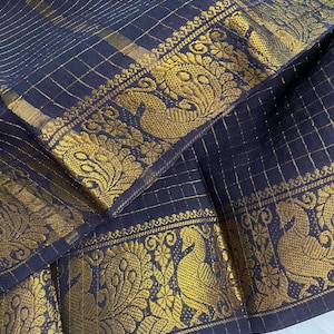 Alluring Black Handloom Madurai Sungudi pure cotton saree with gold zari Jari kattam sungudi saree Indian sari ethnic wear Festive saree image 1