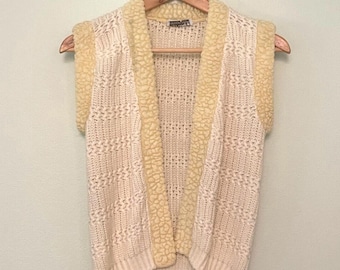Veste vintage femme taille XS crème au crochet Sherpa garniture festival bohème des années 70 LIRE