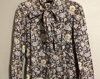 Vintage Womens Top Medium Dark Floral Prairie Cottagecore Victorian Prairie 70s