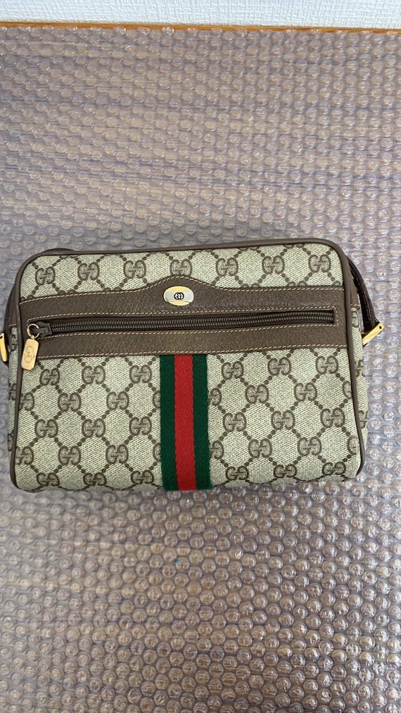 Authentic Gucci vintage ophidia cherry line sling 