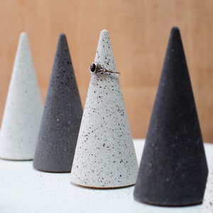 Ring Cone Jewelry Displays – Eco-Friendly Handmade Storage, Home Decor & Gift, Jesmonite Speckled Stone Effect