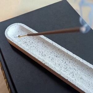Oblong Incense Stick Holder – Handmade Speckled Incense Burner, Minimalist Home Office Decor Gift Idea, Jesmonite Eco Concrete