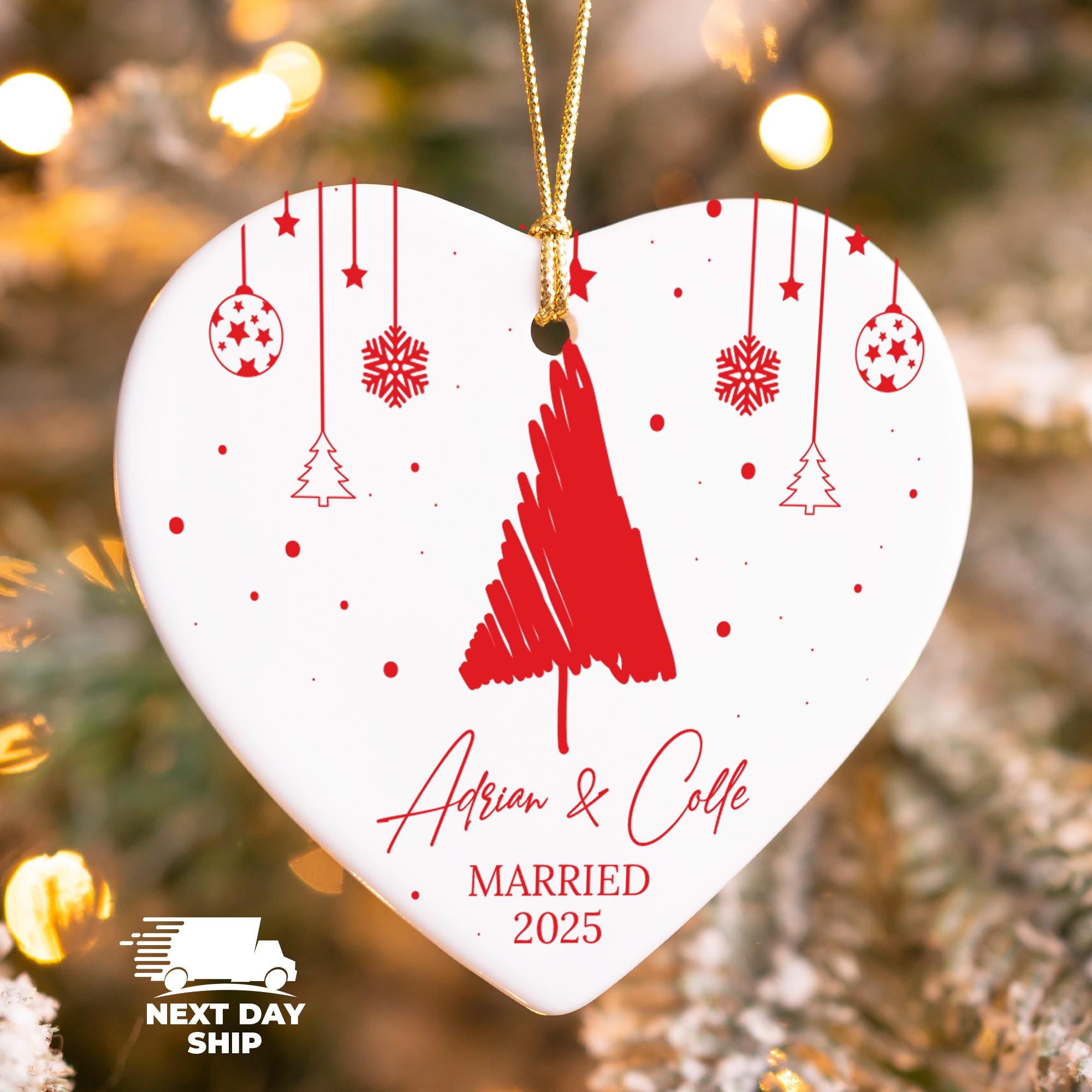 Custom Christmas Tree Ornament, Couple Name Ornament, Married Ornament, Newlywed Ornament, First Christmas Ornament, Christmas Couple Gift