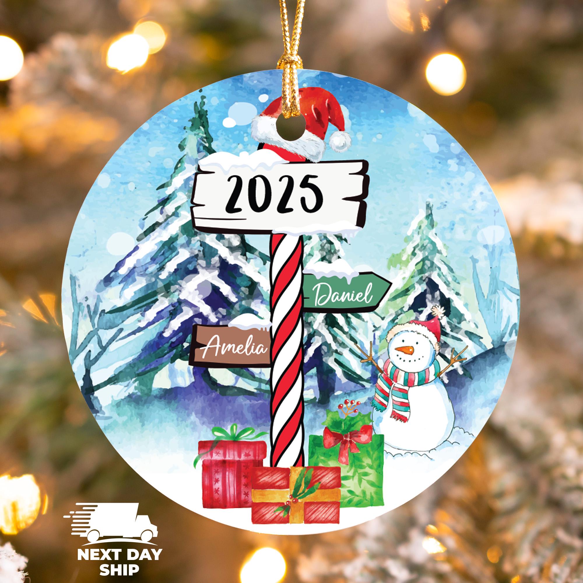 Personalized Family Name Ornament, Custom Snowman Ornament, Santa Hat Gift, Direction Pole Ornament, Family Christmas Decor, 2025 New Year