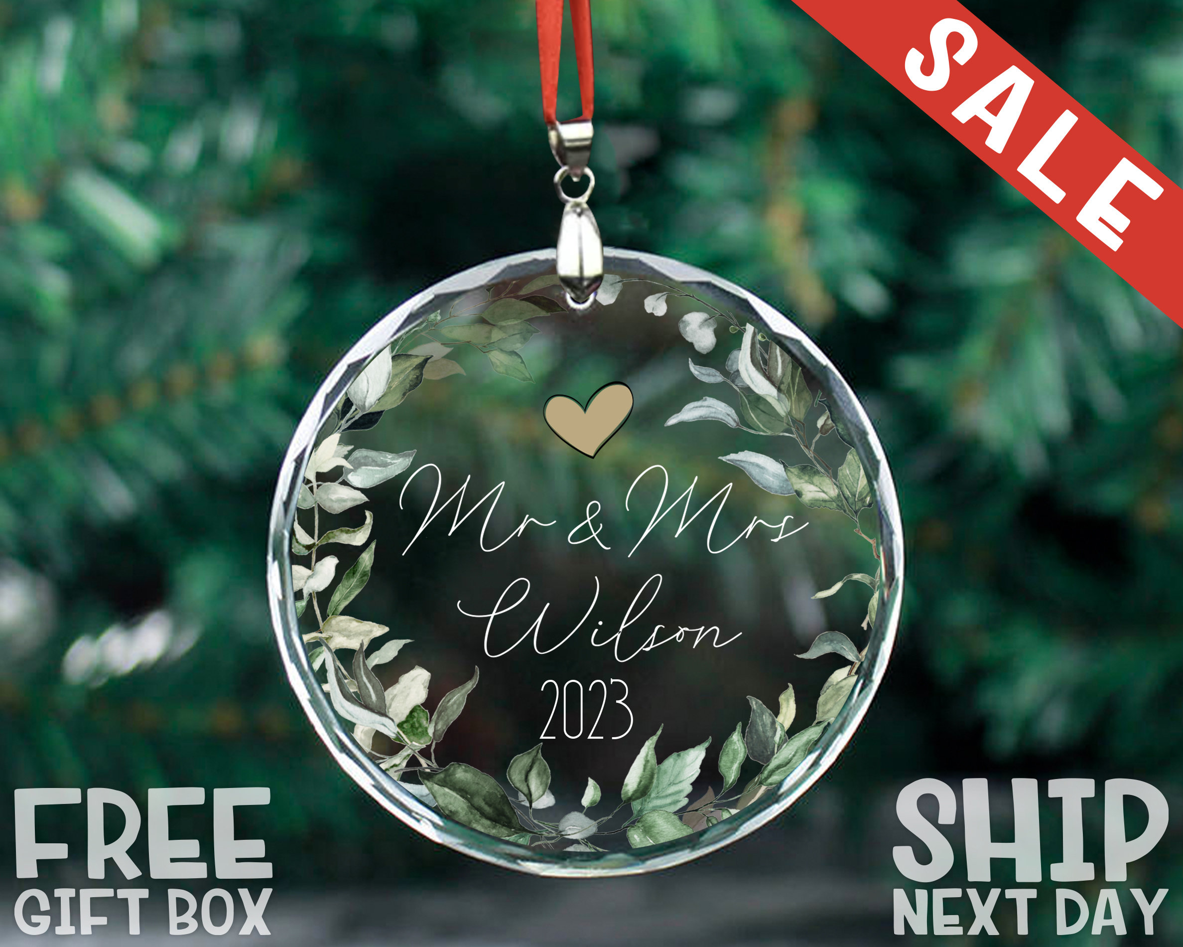Custom Christmas Family Name Ornament, Personalized Christmas Memorial Ornament, Christmas Mr and Mrs Ornament, Christmas Married Ornament