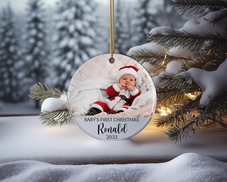 Adorno navideño personalizado para la primera Navidad del bebé, regalos de recuerdo para bebés, adorno navideño familiar, regalos para la primera Navidad, adorno con foto personalizada imagen 7