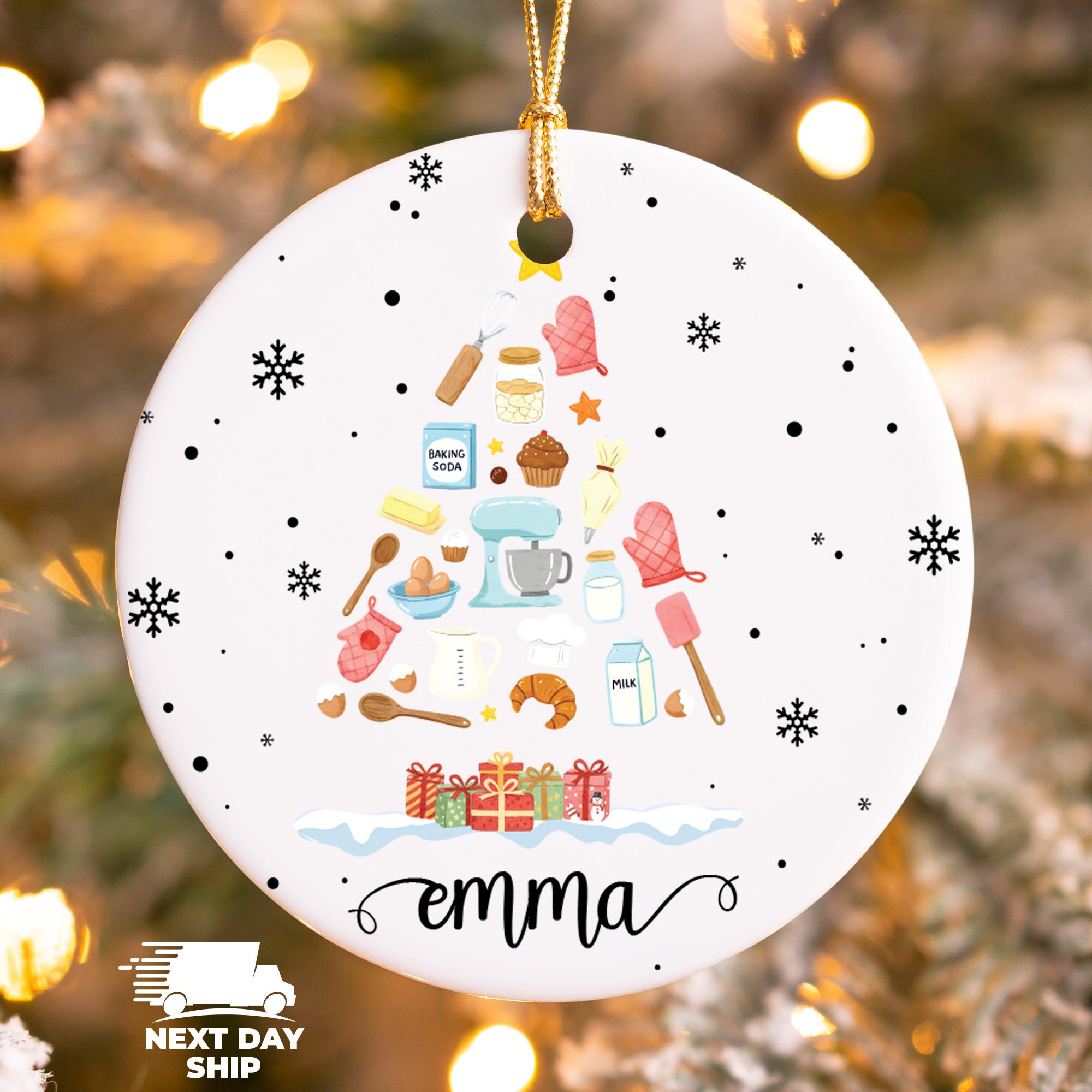 Cute Christmas Tree Ornament, Personalized Baking Ornament, Funny Kitchen Ornament, Custom Name Ornament, Christmas Tree Decor, Mom Ornament