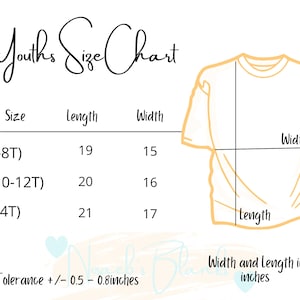 Puede incluir: Una tabla de tallas para camisetas para ni&ntilde;os con medidas en pulgadas para la longitud y el ancho. La tabla muestra las tallas S (6-8T), M (10-12T) y L (14T). La tolerancia es de +/- 0,5 - 0,8 pulgadas.