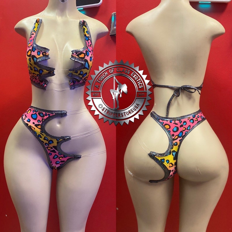 Famous Cheetah - Custom 2pc Stripper Outfit Stripper Wear Exotic Dance wear 