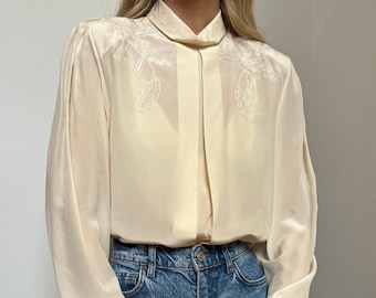 Vtg 70s Femme Silk Blouse, Vintage Embroidered Pleated Long Sleeve Ivory White Silk Top, Silk Femme Blouse, Cottage Core