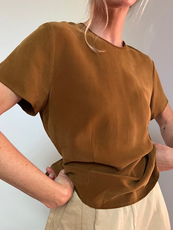 Vtg Silk Top, Vintage Tobacco Brown Silk Tee / T-… - image 2