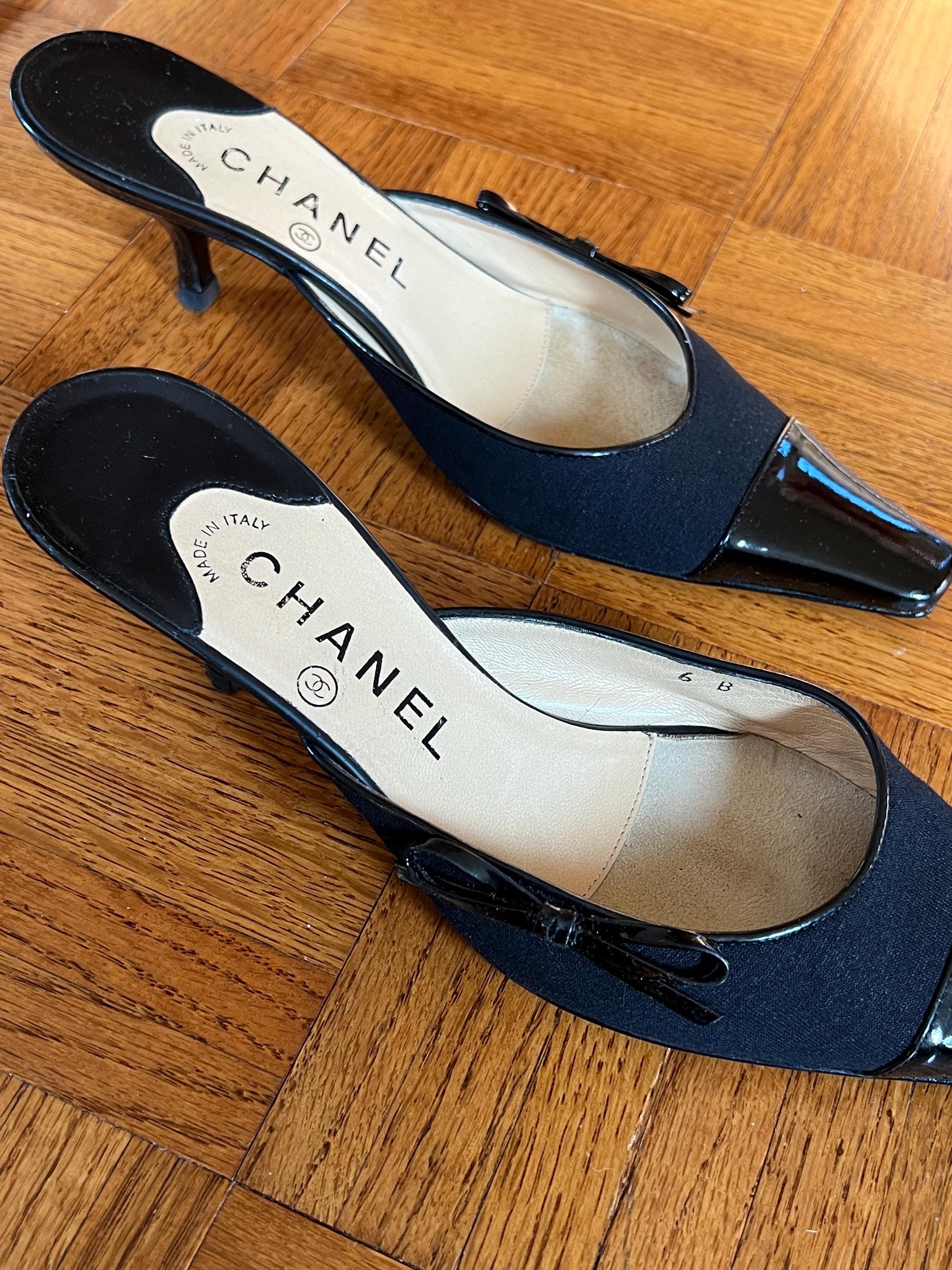 Vtg Sz36 CHANEL Kitten Heels, Made in Italy, Black Pointed Square 