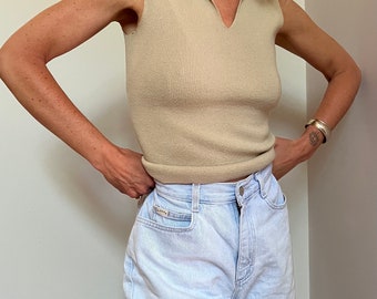 Vtg NY&Co Collared Sleeveless Knit Tank, Vintage Beige Sleeveless Knit Sweater, Sporty Pullover Knit Tank with Collar