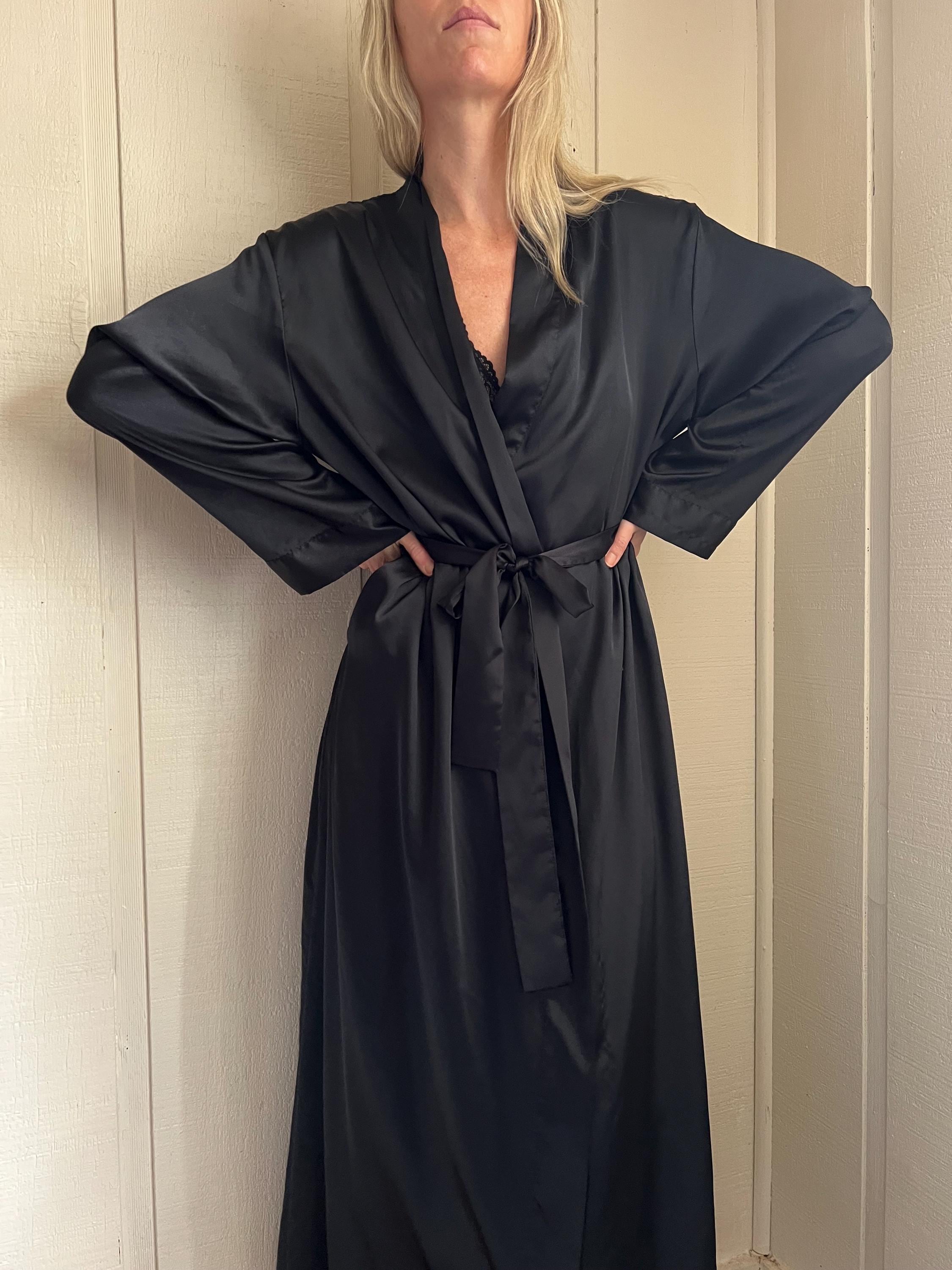 最終価格　VICTORIA'S SECRET gold　ローブとガウンのセット 最終価格 VICTORIA'S SECRET gold ローブとガウンのセット 最終価格