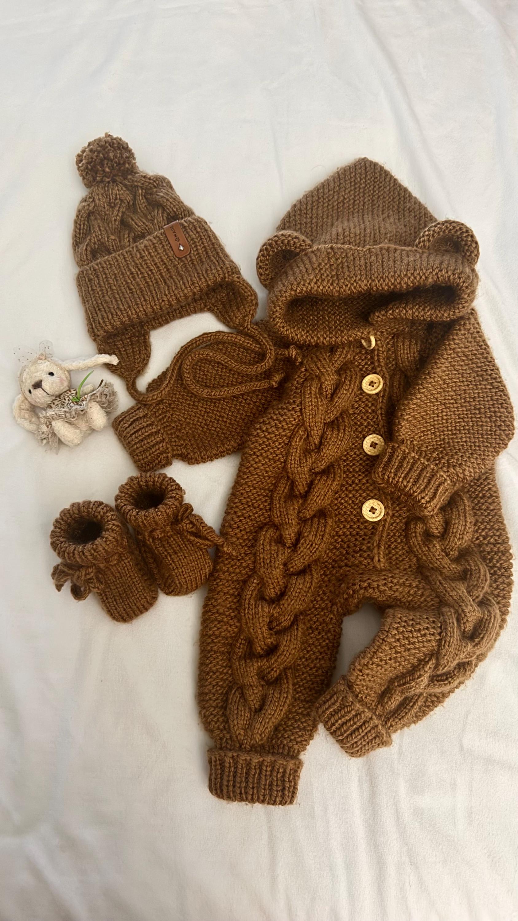 Woolen Baby Set
