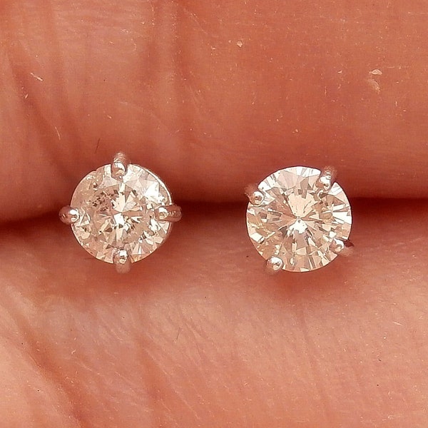 Boucles d'oreilles Diamant brillant point lumineux Diamants naturels 0,25 ct E-F / SI3-I1 en or blanc massif 14 carats