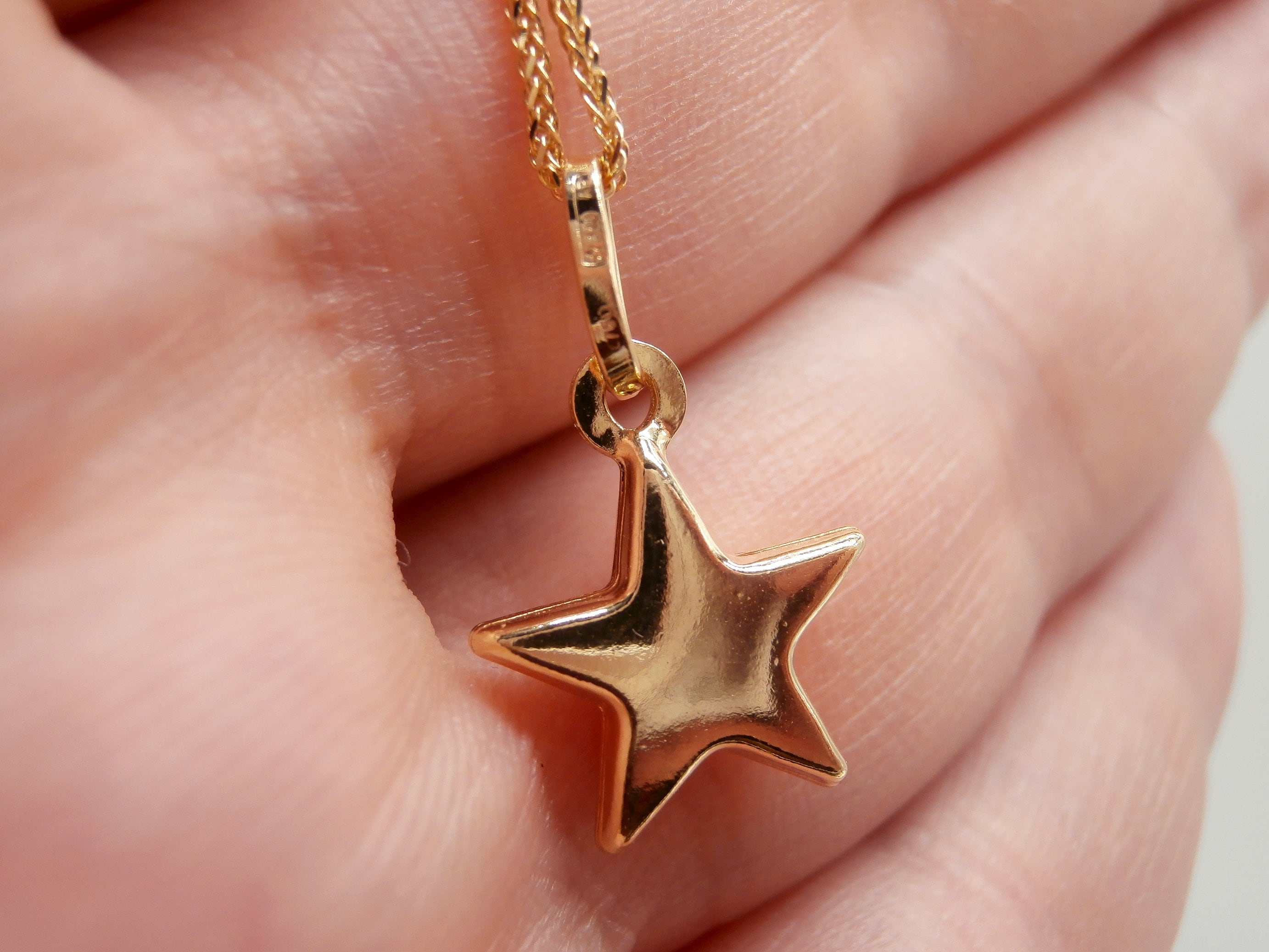 ア*ラ様 K18 gold-plated Star Pendant Real 18K Gold Plated Star Pendant Over Brass - Etsy