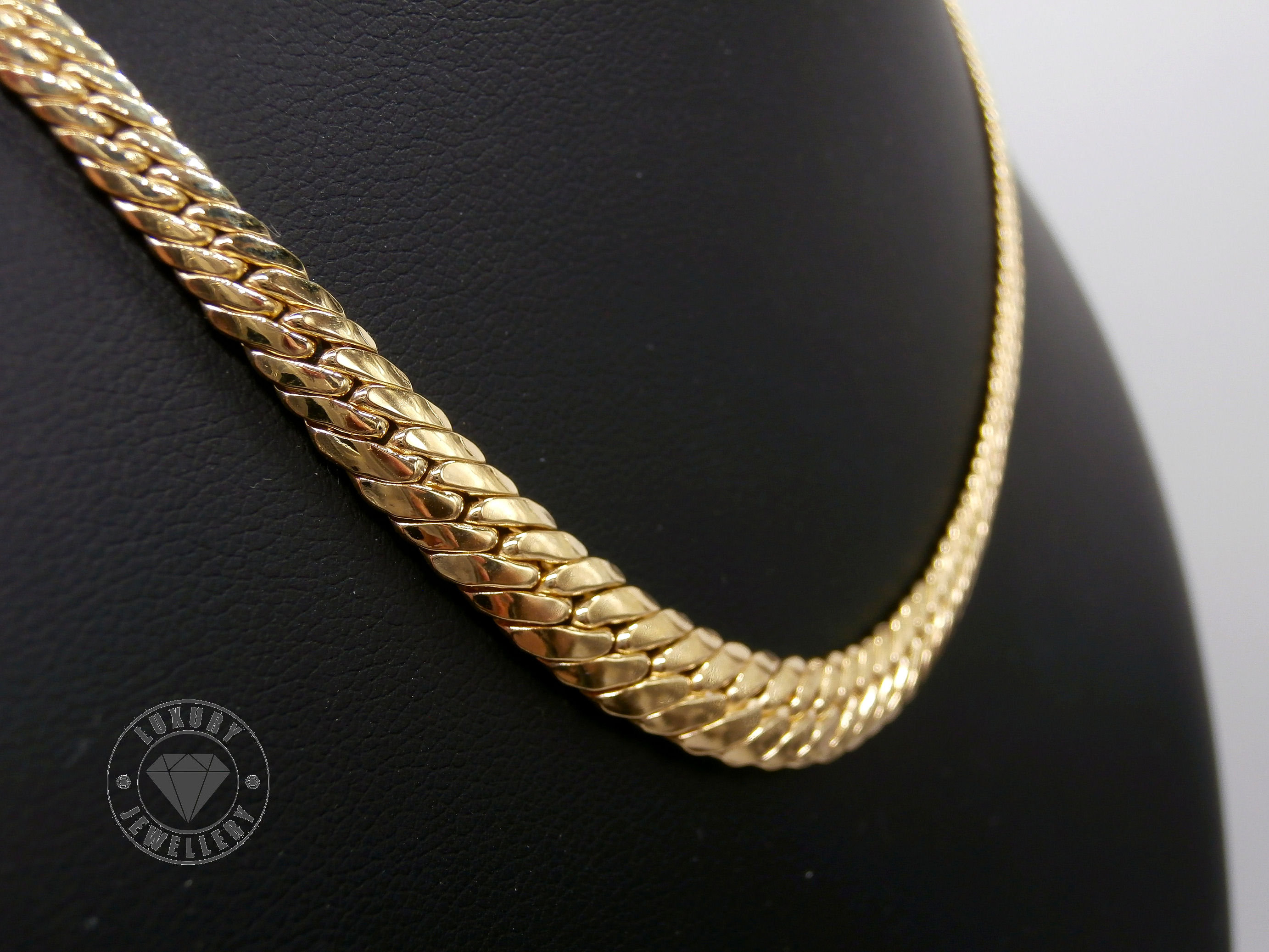 18” Flat 7mm 18KY Gold Mesh Necklace