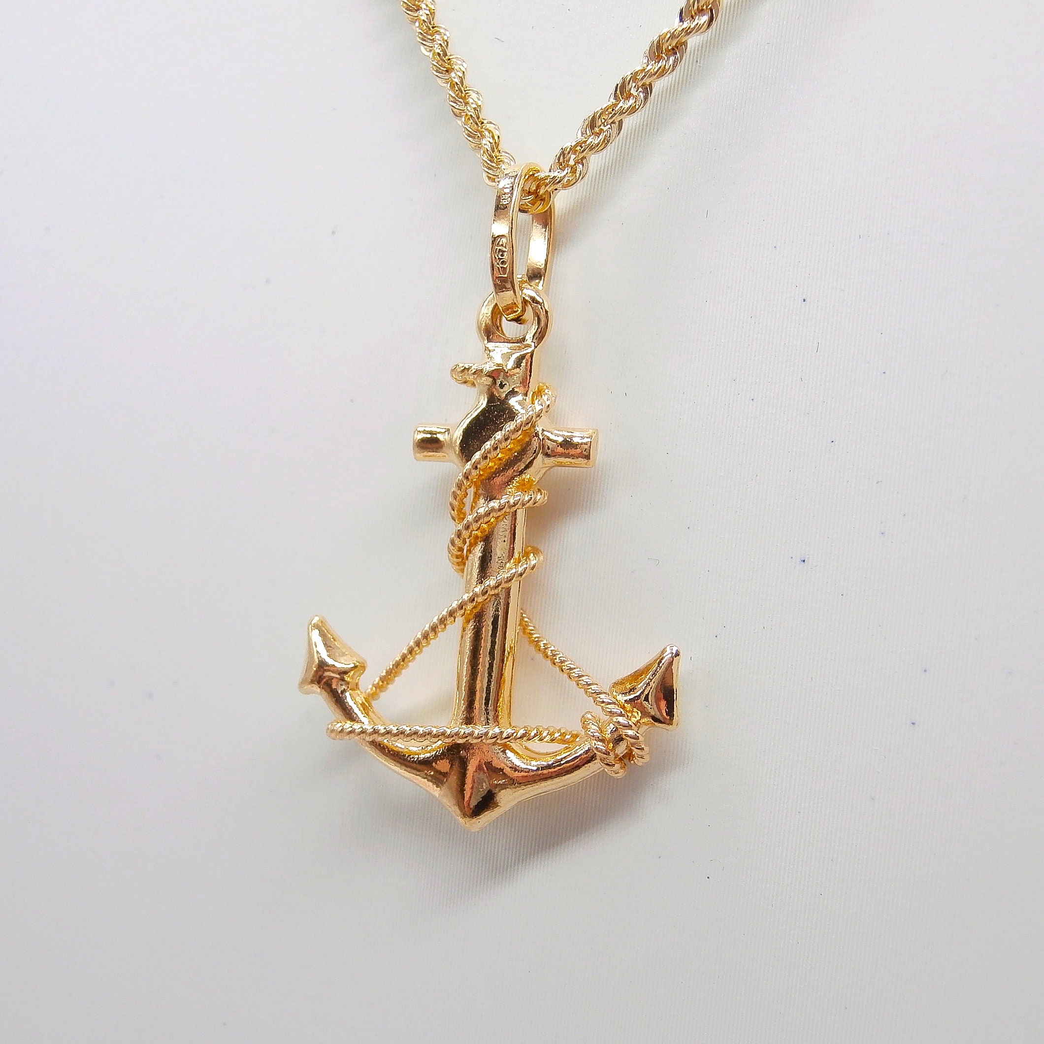 VIEN® Anchor Pendant Necklace Chain for Men - Vien Creations