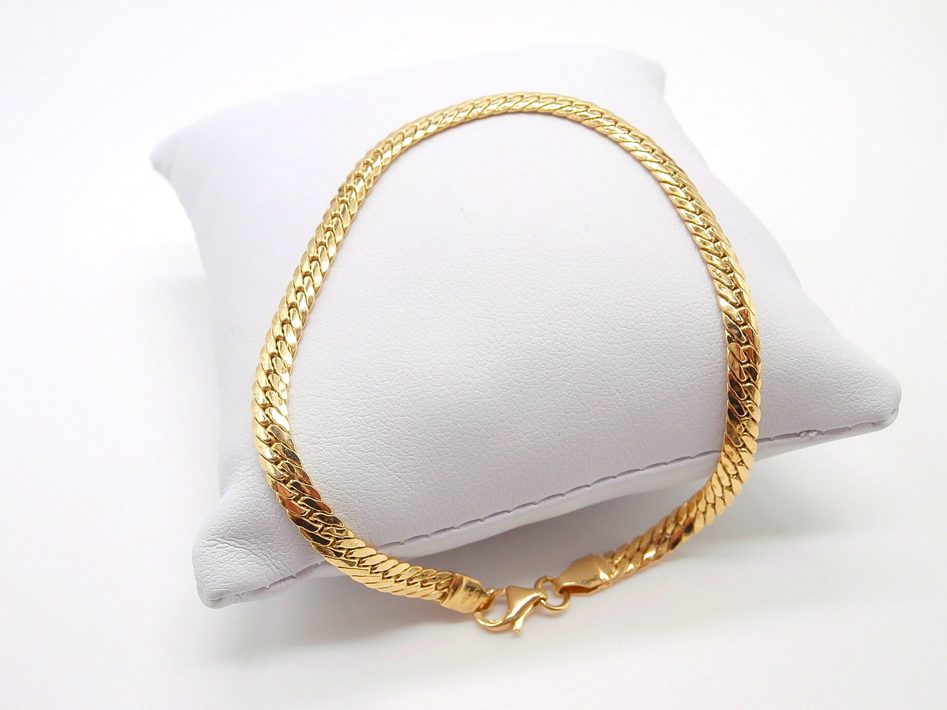 18K yellow gold cobra bracelet herringbone version 19.5 cm long 4 mm wide - Italian Jewelry Fashion