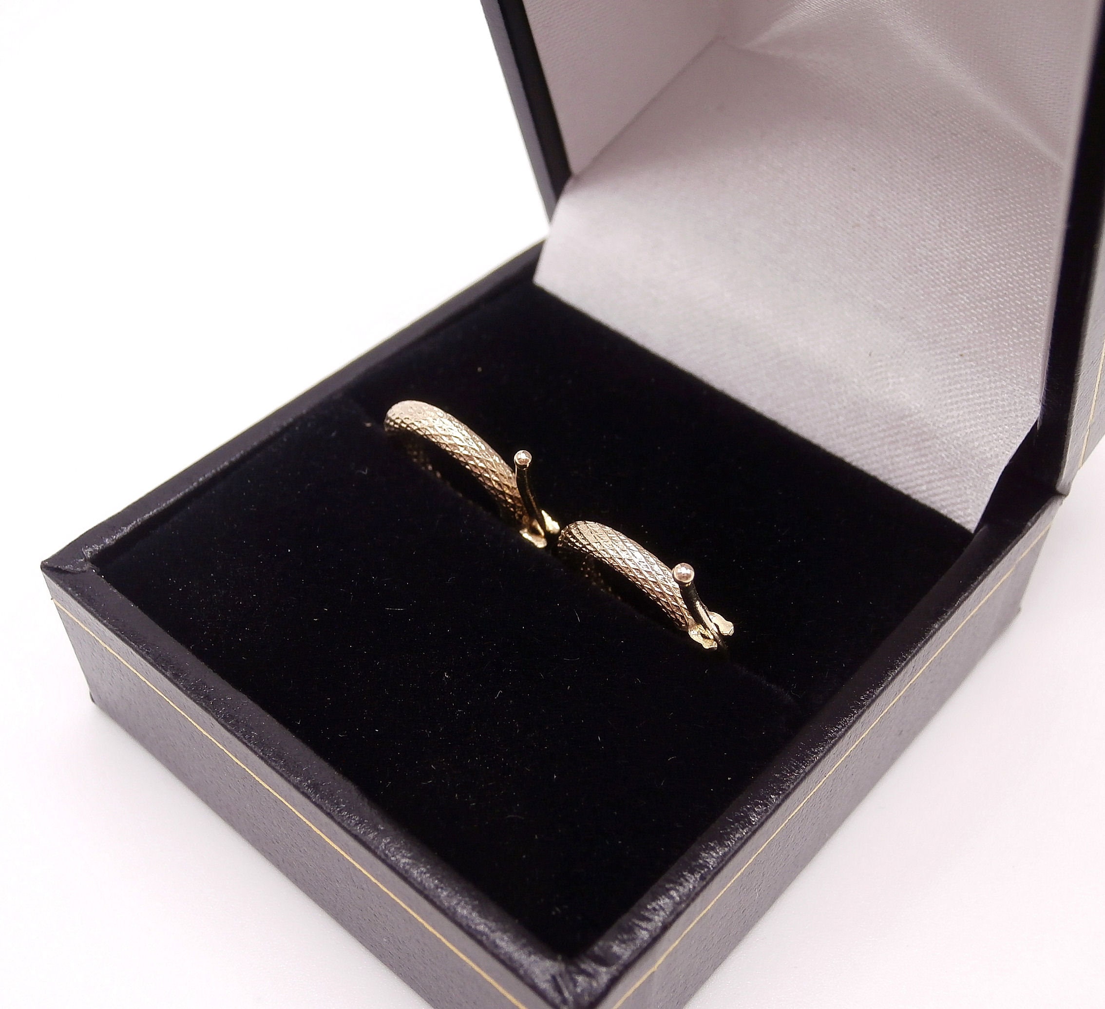 Verona Gioielli 18K Gold Plated Tubing Choice of Size Shiny Hoop Earrings