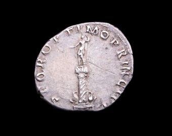 トラヤヌス帝 98-117AD デナリウス銀貨 | 本物のローマのコイン